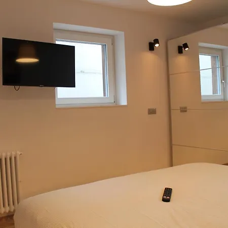 Bonapace Dolomites Apartment *
